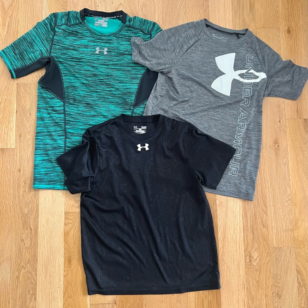 Under Armour Boys Dry-Fit Tee Shirt Summer Bundle
